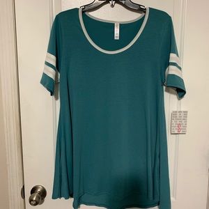 LulaRoe small perfect t- brand new